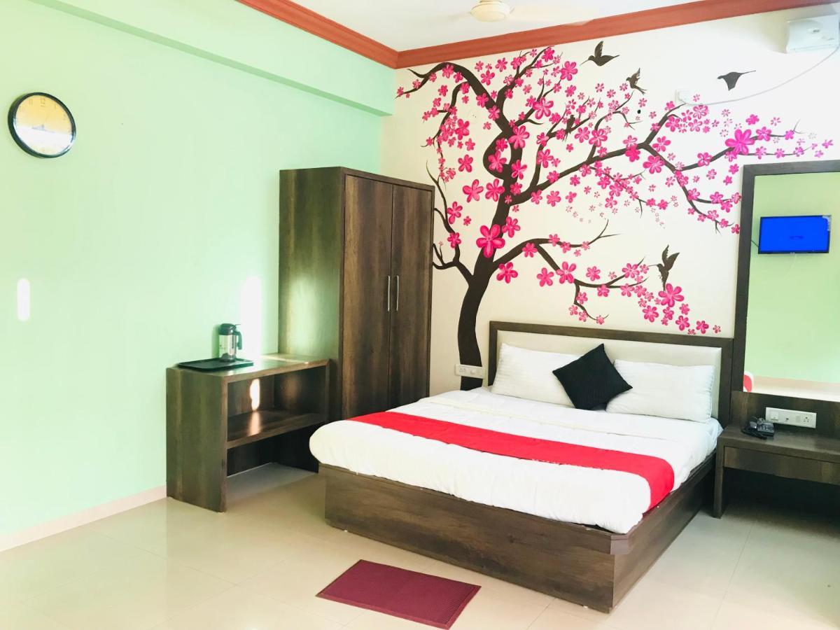 Staymaker Prakash International Gonikoppal Dış mekan fotoğraf