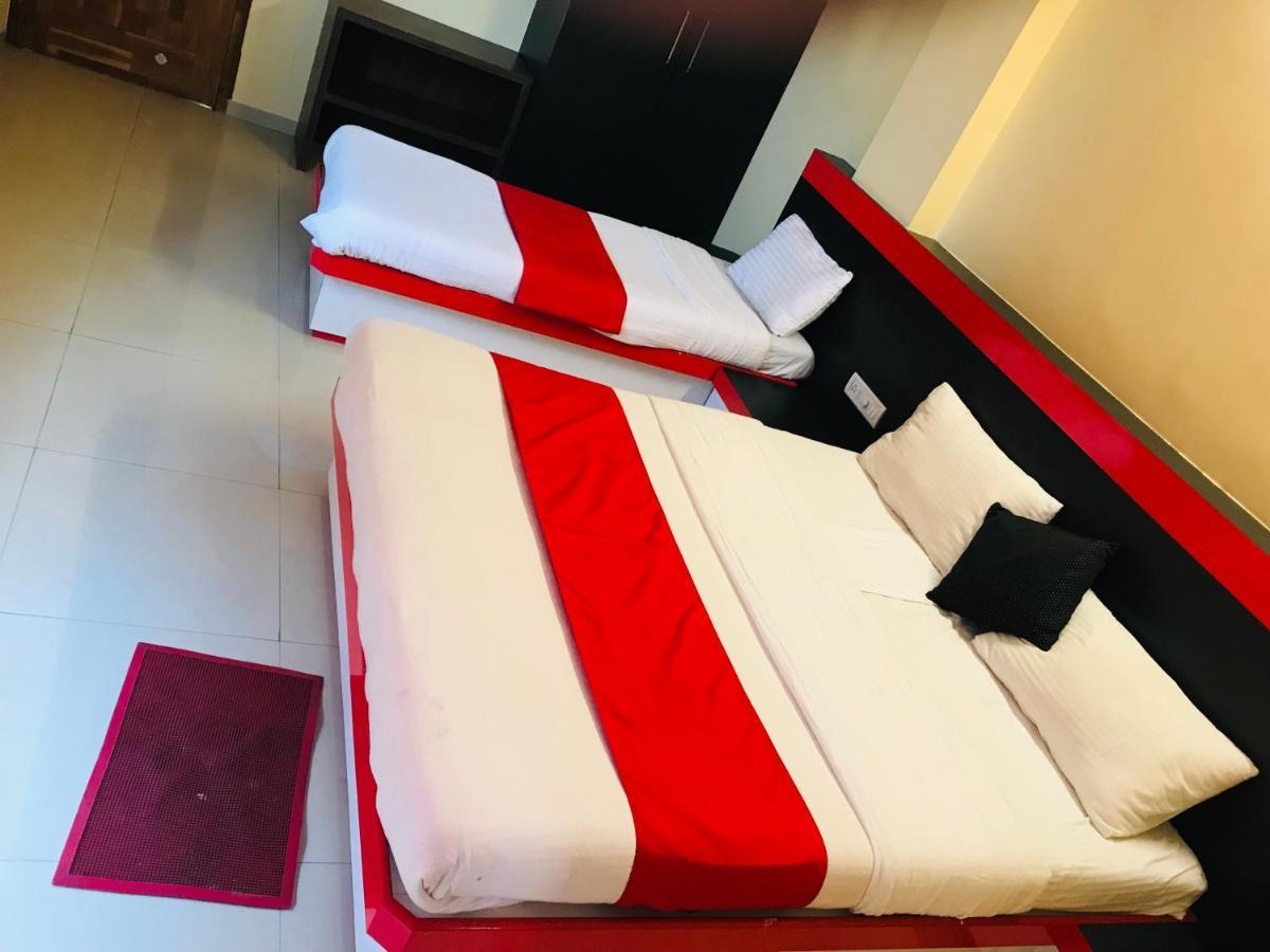 Staymaker Prakash International Gonikoppal Dış mekan fotoğraf