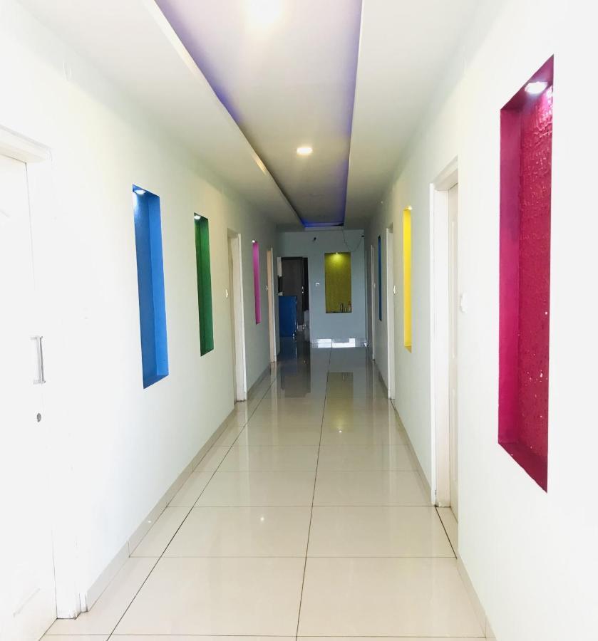 Staymaker Prakash International Gonikoppal Dış mekan fotoğraf
