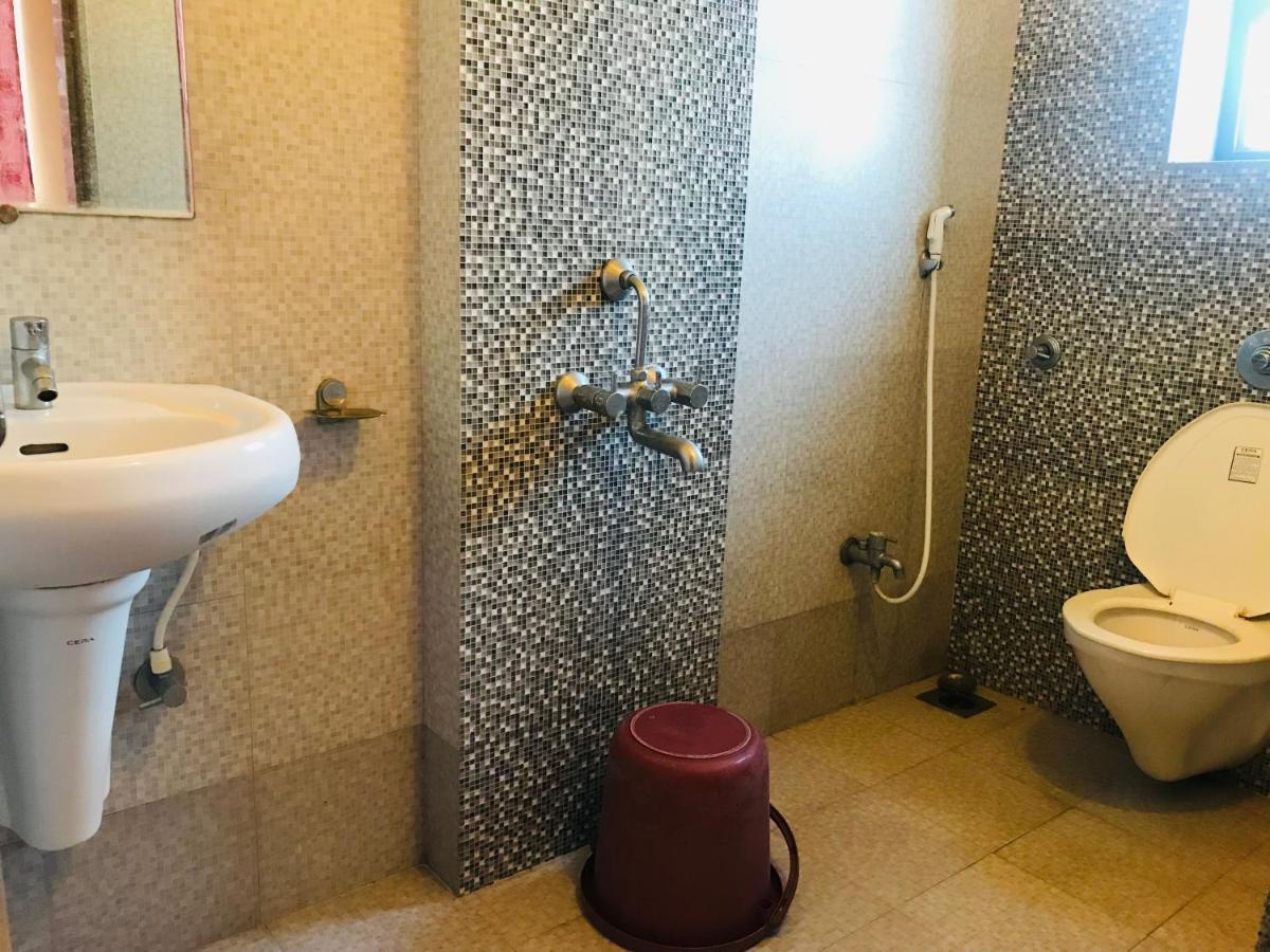 Staymaker Prakash International Gonikoppal Dış mekan fotoğraf