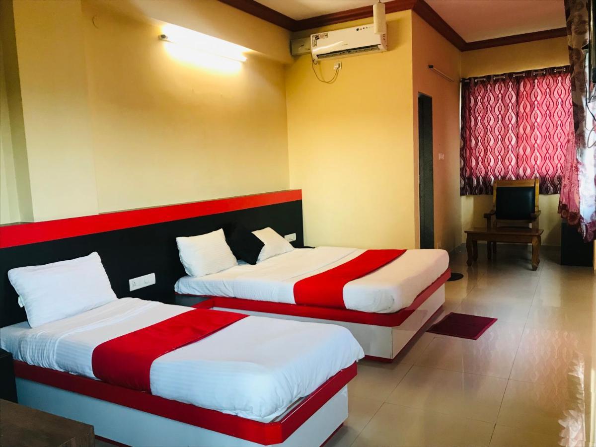Staymaker Prakash International Gonikoppal Dış mekan fotoğraf
