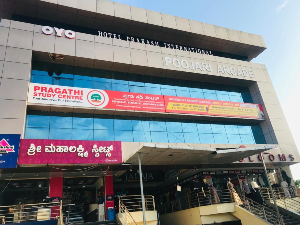 Staymaker Prakash International Gonikoppal Dış mekan fotoğraf