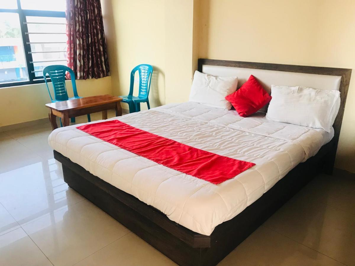 Staymaker Prakash International Gonikoppal Dış mekan fotoğraf
